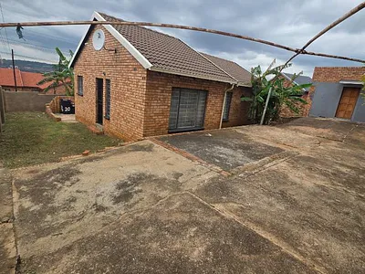 3 Bedroom House For Sale in Pretoria - DN8H.webp