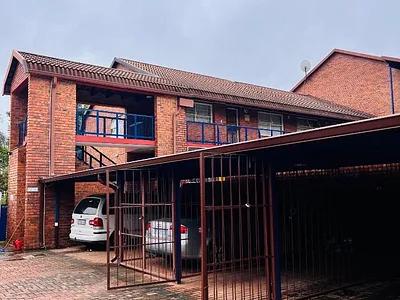 2 Bedroom Apartment For Sale in Randburg - img