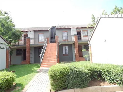 2 Bedroom Townhouse For Sale in Pretoria - Lwnl.webp