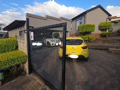 1 Bedroom House For Sale in Pretoria - img