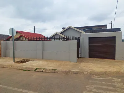2 Bedroom House For Sale in Soweto - img