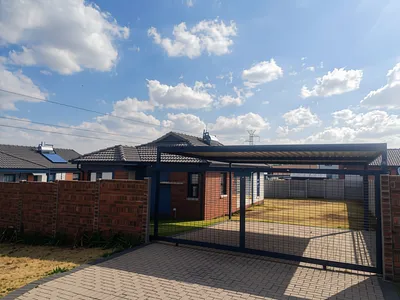 3 Bedroom House To Rent in Krugersdorp - Y9kS.webp