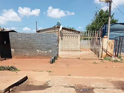 1 Bedroom House For Sale in Johannesburg - img