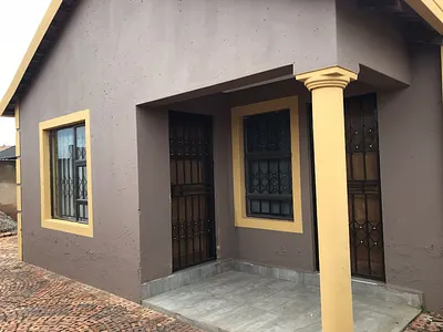 3 Bedroom House To Rent in Soweto - KIUb.webp