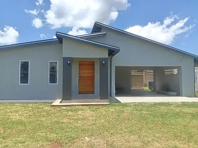 3 Bedroom House For Sale in Carletonville - g3h9.webp
