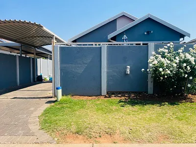 3 Bedroom House To Rent in Leopard's Rest Security Estate, Alberton - f6eL.webp