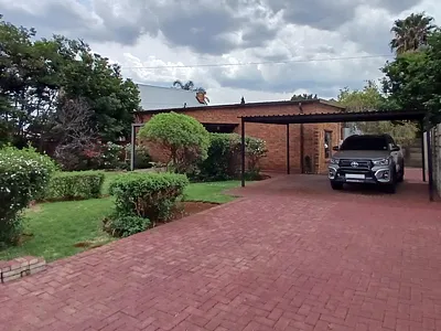 3 Bedroom House For Sale in Alberton - vUXe.webp