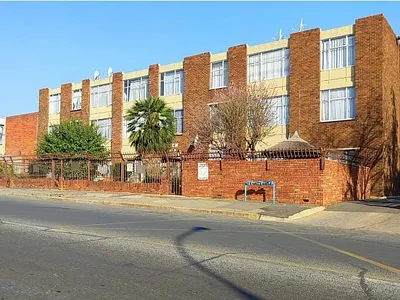 2 Bedroom Apartment For Sale in Kempton Park - FLfx.webp