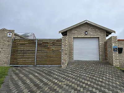3 Bedroom House To Rent in Port Elizabeth - xqTU.webp