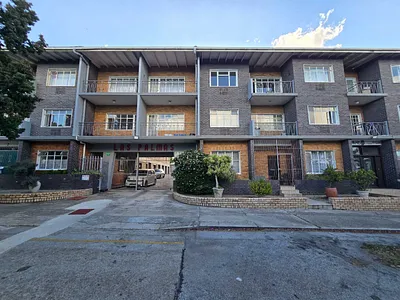 1 Bedroom Apartment To Rent in Port Elizabeth - yO4J.webp