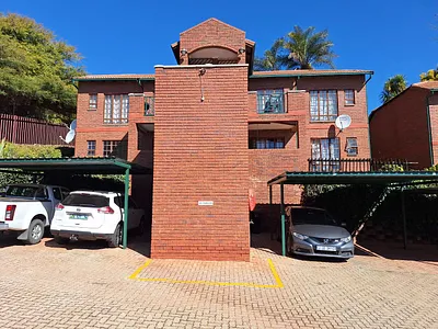2 Bedroom Townhouse To Rent in Roodepoort - myDe.webp