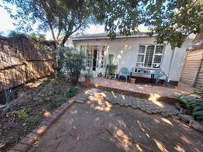 1 Bedroom Apartment To Rent in Randburg - tgty.webp