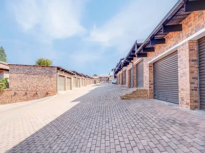 2 Bedroom Apartment To Rent in Randburg - img