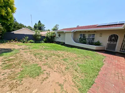 3 Bedroom House To Rent in Randburg - vQIl.webp