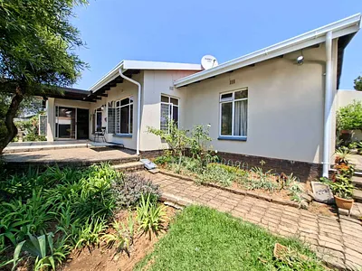 3 Bedroom House To Rent in Randburg - iRWT.webp