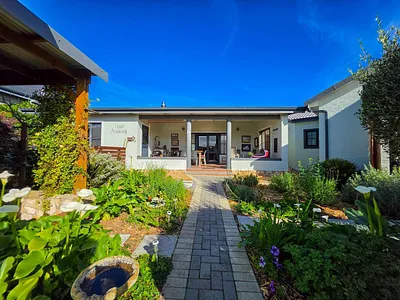 3 Bedroom House For Sale in Stilbaai West, Stilbaai - img