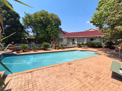 7 Bedroom House For Sale in Pretoria - yQOy.webp