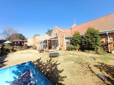 3 Bedroom Townhouse For Sale in Centurion - img
