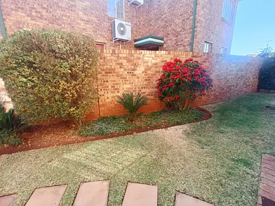 3 Bedroom House For Sale in Centurion - r8o8.webp
