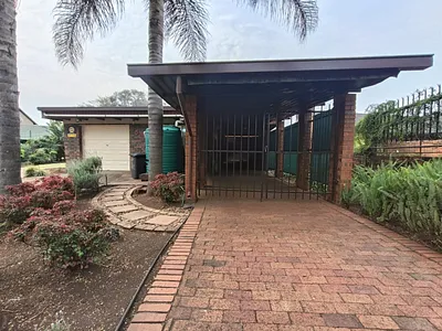 3 Bedroom House For Sale in Wierda Park, Centurion - pqIk.webp