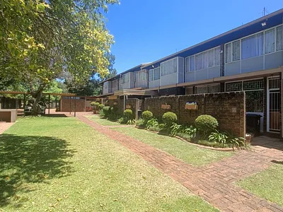 3 Bedroom Townhouse To Rent in Centurion - img
