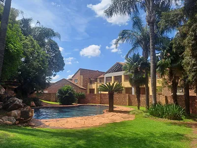2 Bedroom Apartment For Sale in Centurion - img