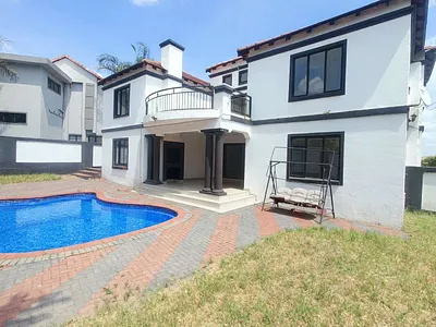 5 Bedroom House For Sale in Valley View Estate, Centurion - 5Orb.webp