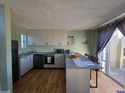 3 Bedroom Townhouse For Sale in Jeffreys Bay - HG0Y.webp