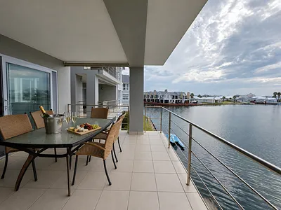 2 Bedroom Apartment For Sale in Jeffreys Bay - XI20.webp