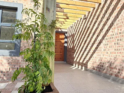 4 Bedroom House For Sale in Jeffreys Bay - tIMH.webp
