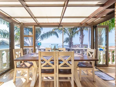 7 Bedroom House For Sale in Jeffreys Bay - img
