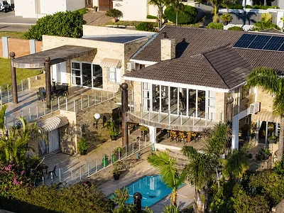 5 Bedroom House For Sale in Jeffreys Bay - kG2D.webp
