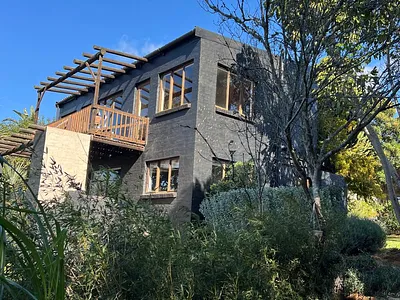 3 Bedroom House For Sale in Jeffreys Bay - 9LLW.webp
