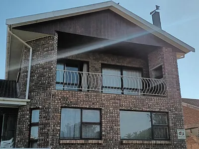 4 Bedroom House For Sale in Jeffreys Bay - UgDH.webp