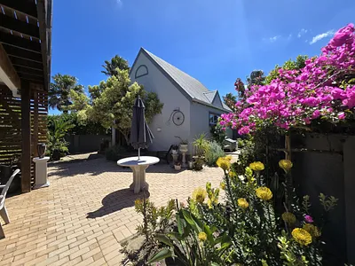 3 Bedroom House For Sale in Jeffreys Bay - kyUj.webp