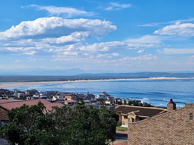 3 Bedroom House For Sale in Jeffreys Bay - img