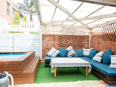 4 Bedroom House For Sale in Jeffreys Bay - KVkg.webp