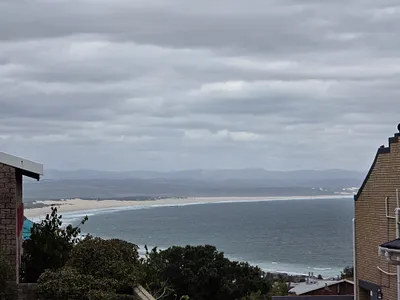 4 Bedroom Townhouse For Sale in Jeffreys Bay - VvS1.webp