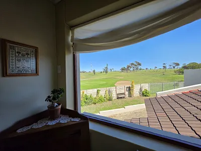 6 Bedroom House For Sale in Jeffreys Bay - KJNq.webp