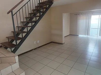 3 Bedroom Apartment To Rent in Nelspruit - n5Ty.webp