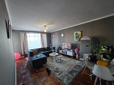 2 Bedroom Apartment For Sale in White River - img