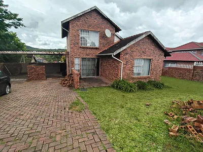 3 Bedroom House To Rent in Nelspruit - K2pW.webp
