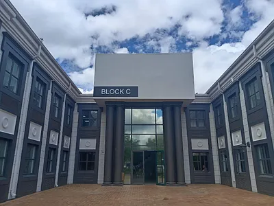 Commercial Property To Rent in Sandton - ZPQG.webp