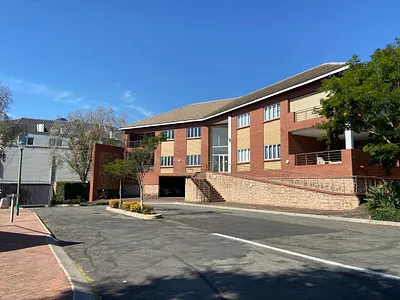 Commercial Property To Rent in Sandton - 9YF8.webp