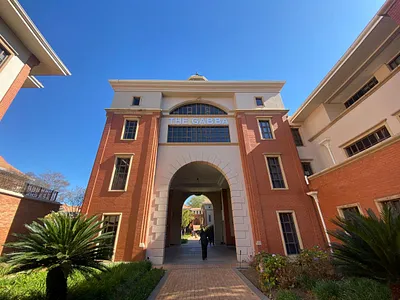Commercial Property To Rent in Sandton - qRTi.webp