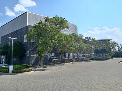Industrial Property To Rent in Johannesburg - 5cra.webp