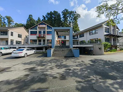 Commercial Property To Rent in Hillcrest - T4Mk.webp