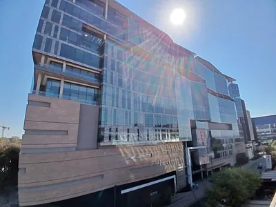 Commercial Property To Rent in Johannesburg - xNgL.webp