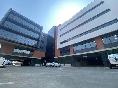 Commercial Property To Rent in Johannesburg - Xr09.webp