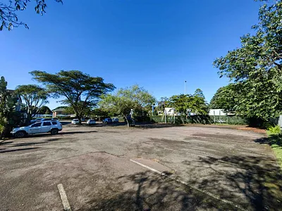 Commercial Property To Rent in Hillcrest - 2AhE.webp